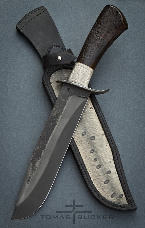 Custom Handmade Knives - Tomas Rucker